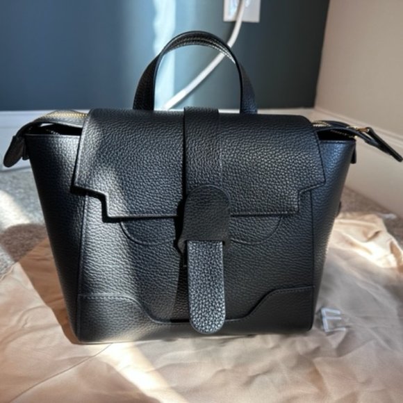 Senreve Mini Maestra in Black Dolce Italian Leather- EXCELLENT CONDITION! - Picture 3 of 15